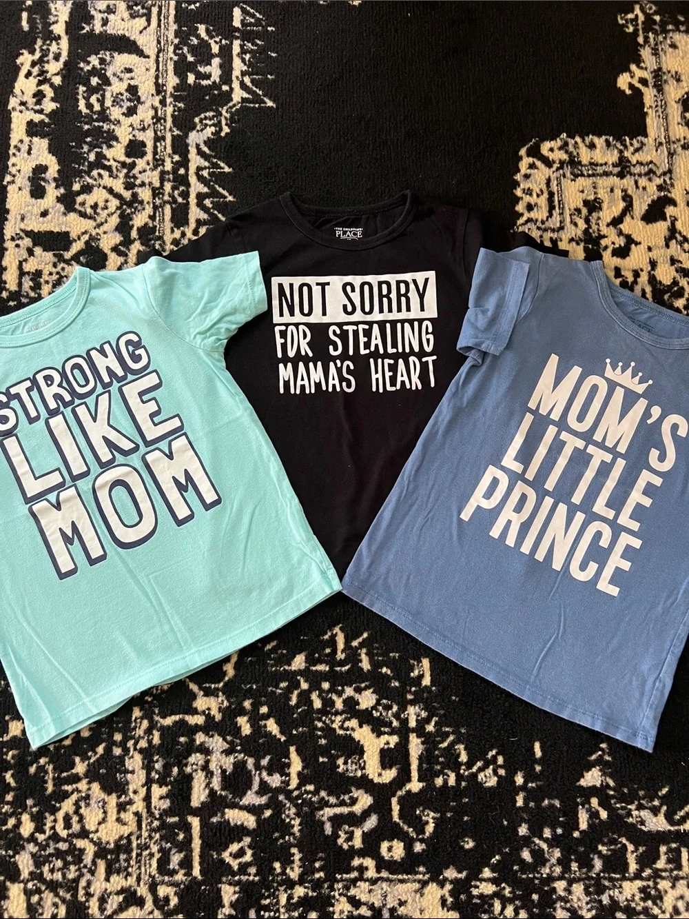 Boys 3 pc Children’s Place graphic tee bundle